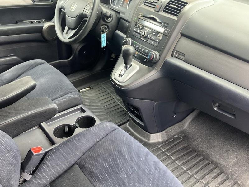 Honda CR-V SE 4WD 5-Speed AT 2011