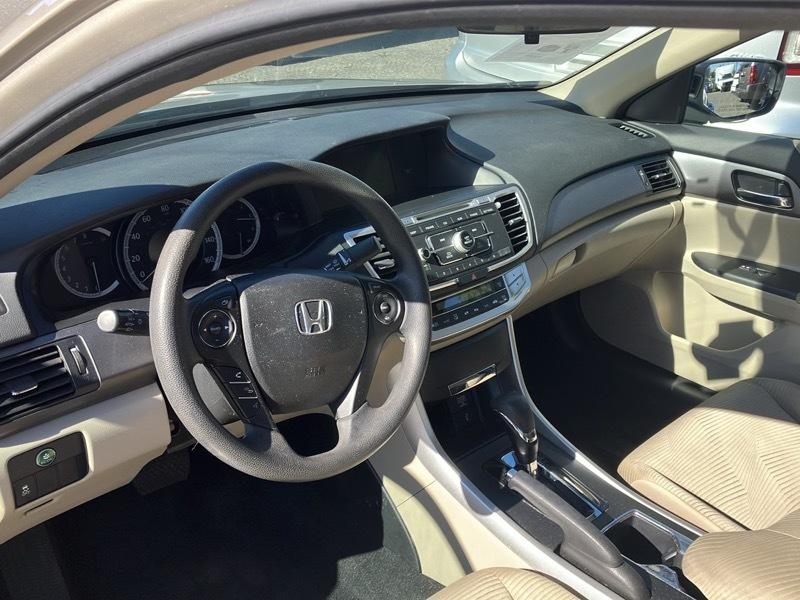 Honda Accord LX 4-Door Sedan 2014