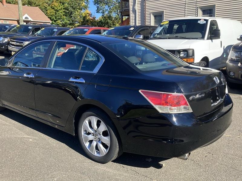 Honda Accord EX-L V-6 Sedan AT 2010