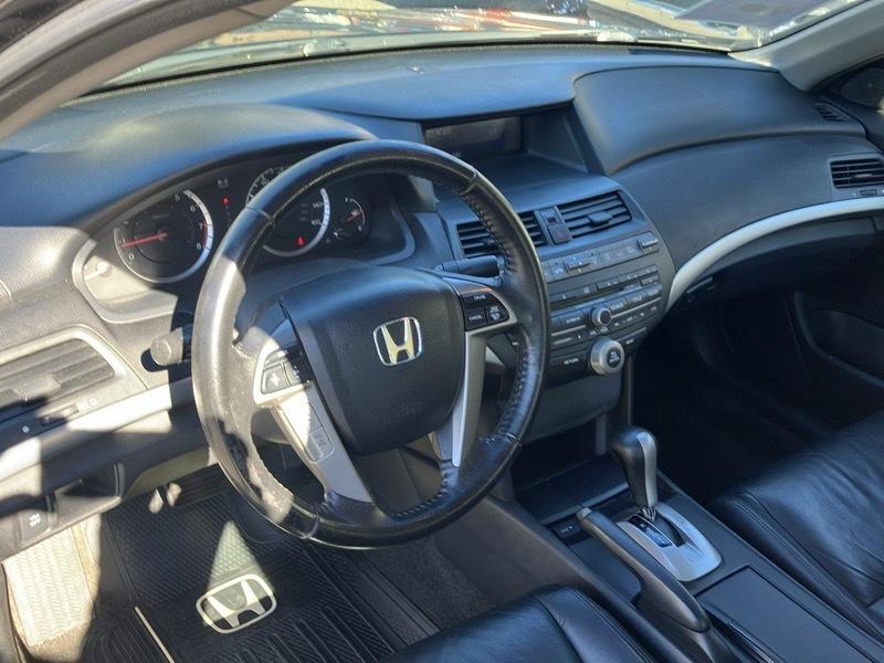 Honda Accord EX-L V-6 Sedan AT 2010