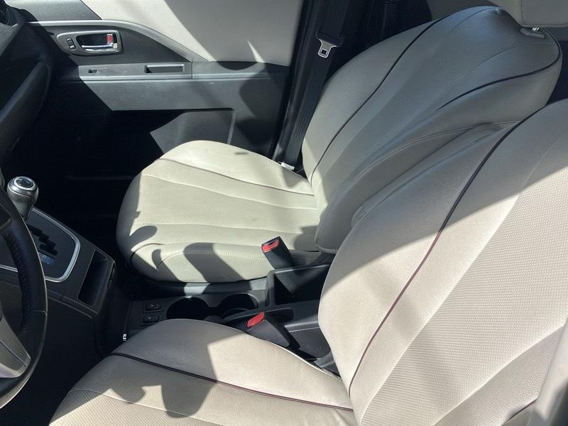 Mazda MAZDA5 Grand Touring 2015