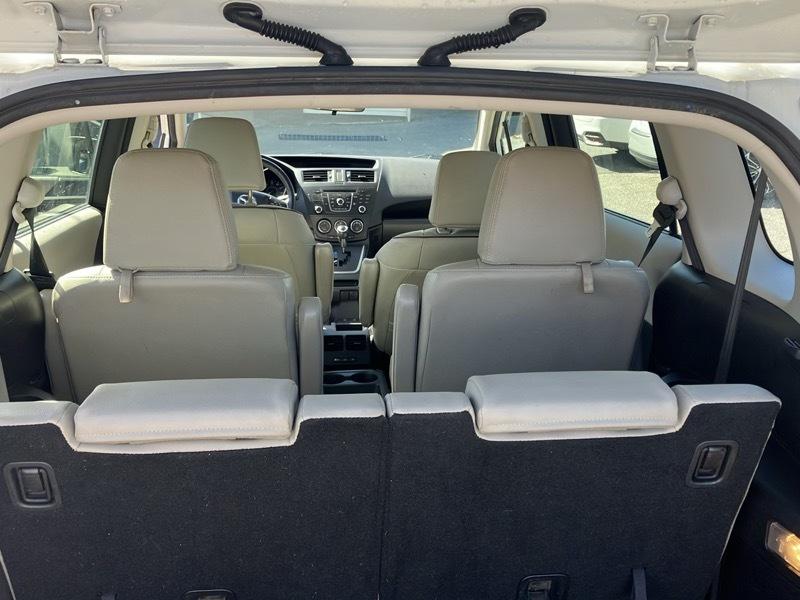 Mazda MAZDA5 Grand Touring 2015