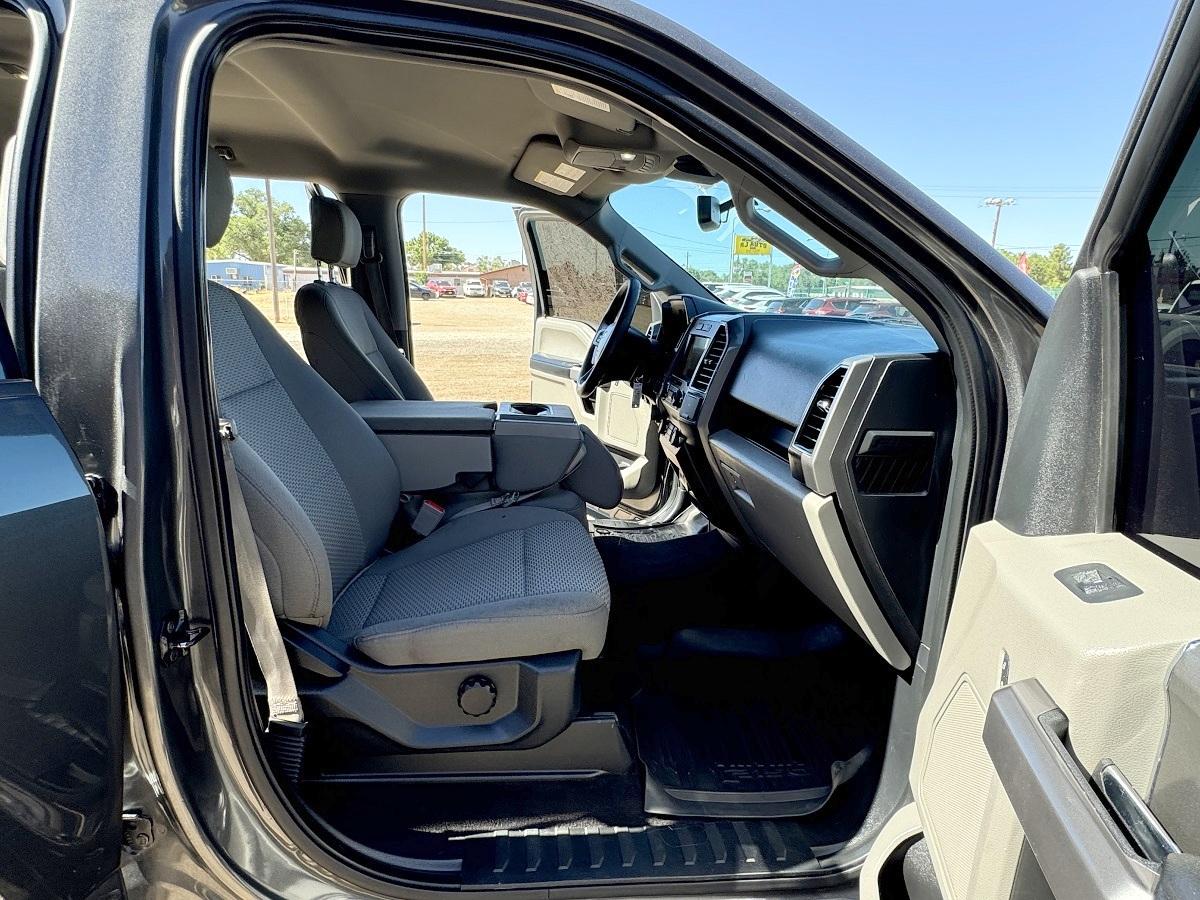 Ford F-150 XLT SuperCrew Short Bed 4WD 2020