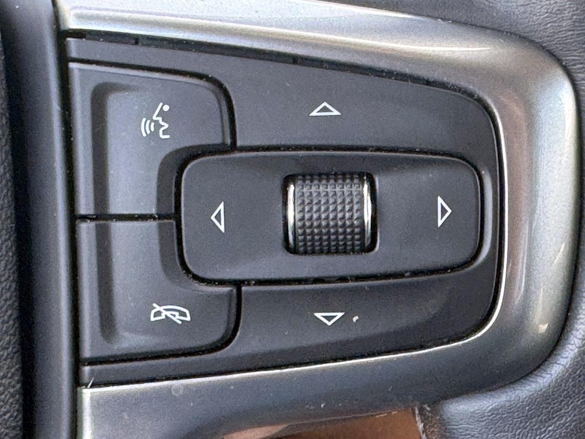 Chevrolet Silverado 1500 LT Trail Boss Crew Cab 4WD 2022
