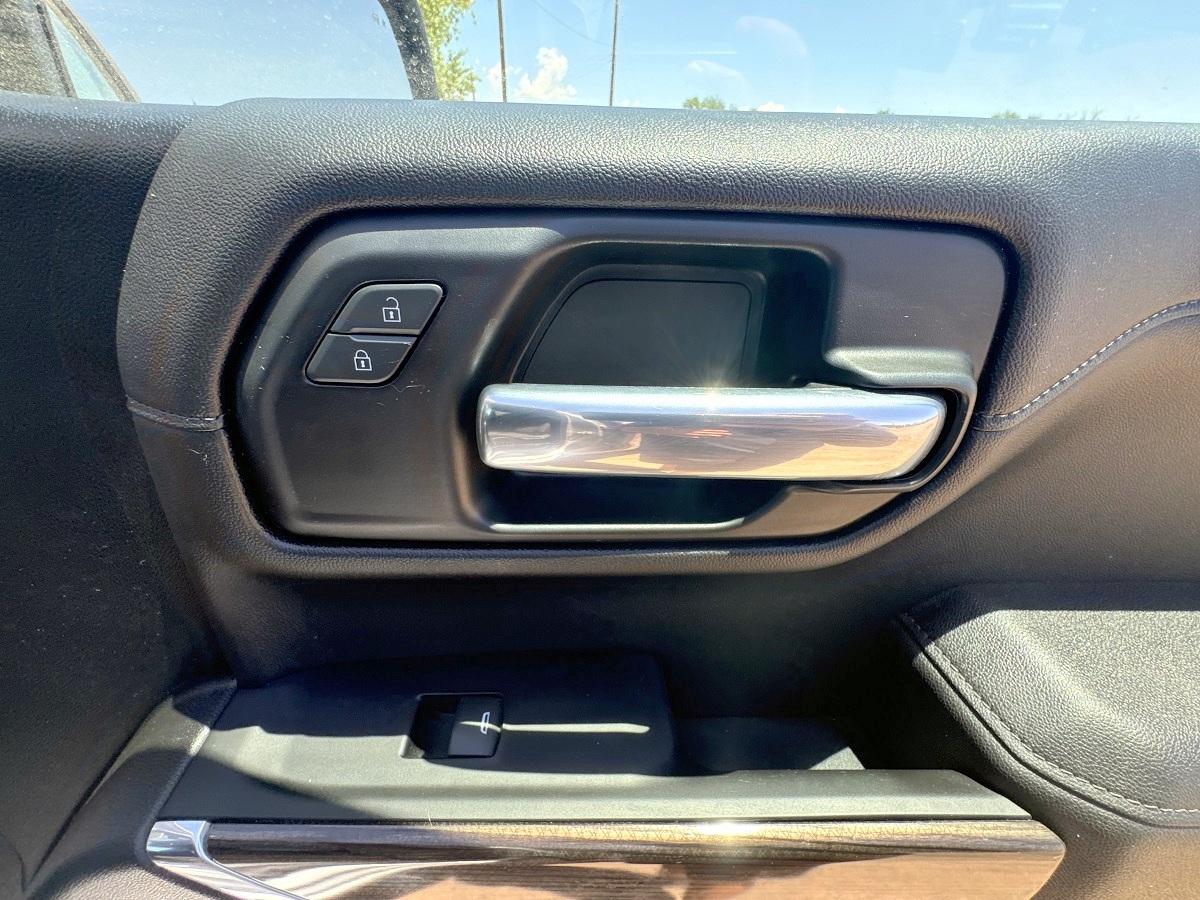 Chevrolet Silverado 1500 LT Trail Boss Crew Cab 4WD 2022