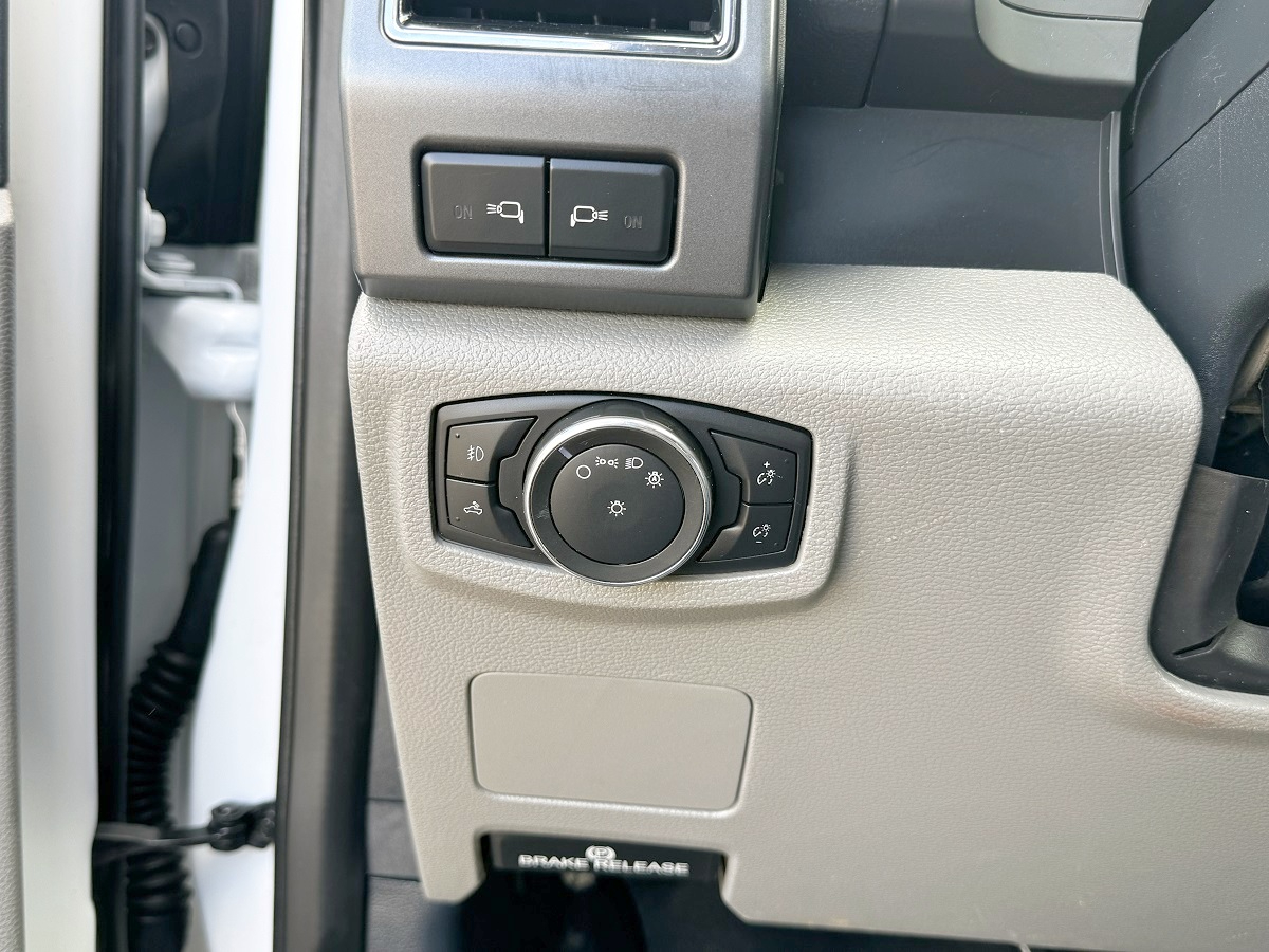 Ford F-250 SD XLT Crew Cab Short Bed 4WD 2022 Ford F-250 SD XLT Crew Cab Short Bed 4WD 2022