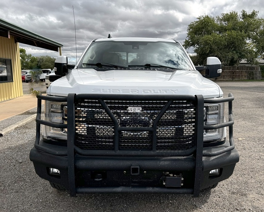 Ford F-250 SD Lariat Crew Cab Short Bed 4WD 2019 Ford F-250 SD Lariat Crew Cab Short Bed 4WD 2019