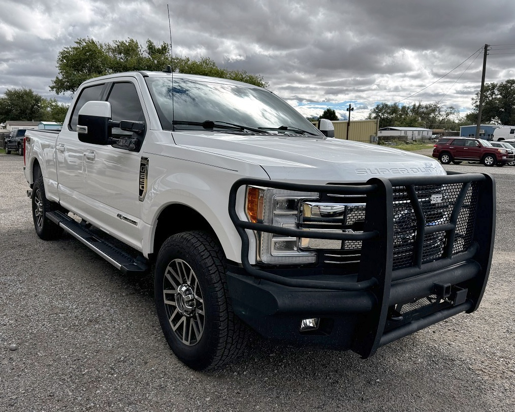 Ford F-250 SD Lariat Crew Cab Short Bed 4WD 2019 Ford F-250 SD Lariat Crew Cab Short Bed 4WD 2019