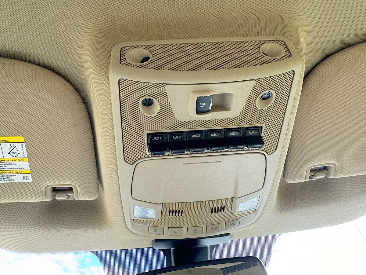 Ford F-250 SD Lariat Crew Cab Short Bed 4WD 2019 Ford F-250 SD Lariat Crew Cab Short Bed 4WD 2019