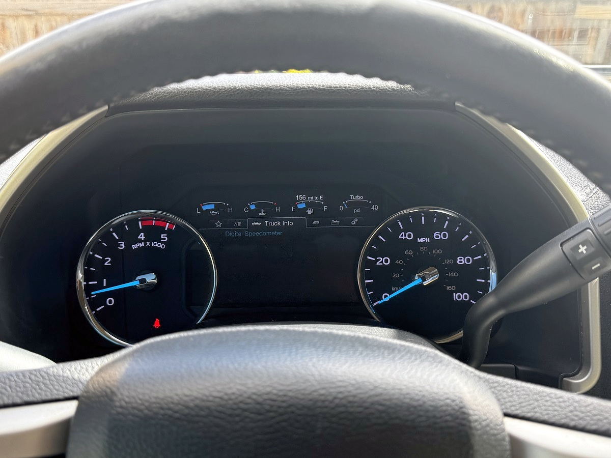 Ford F-250 SD Lariat Crew Cab Short Bed 4WD 2019 Ford F-250 SD Lariat Crew Cab Short Bed 4WD 2019