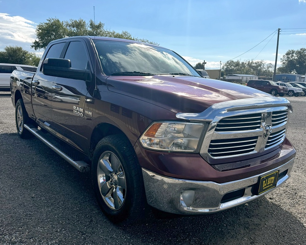 RAM 1500 SLT Crew Cab 4WD SWB 2018 RAM 1500 SLT Crew Cab 4WD SWB 2018