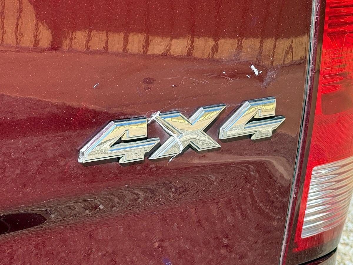 RAM 1500 SLT Quad Cab 4WD 2018