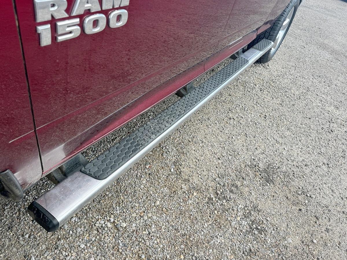 RAM 1500 SLT Quad Cab 4WD 2018