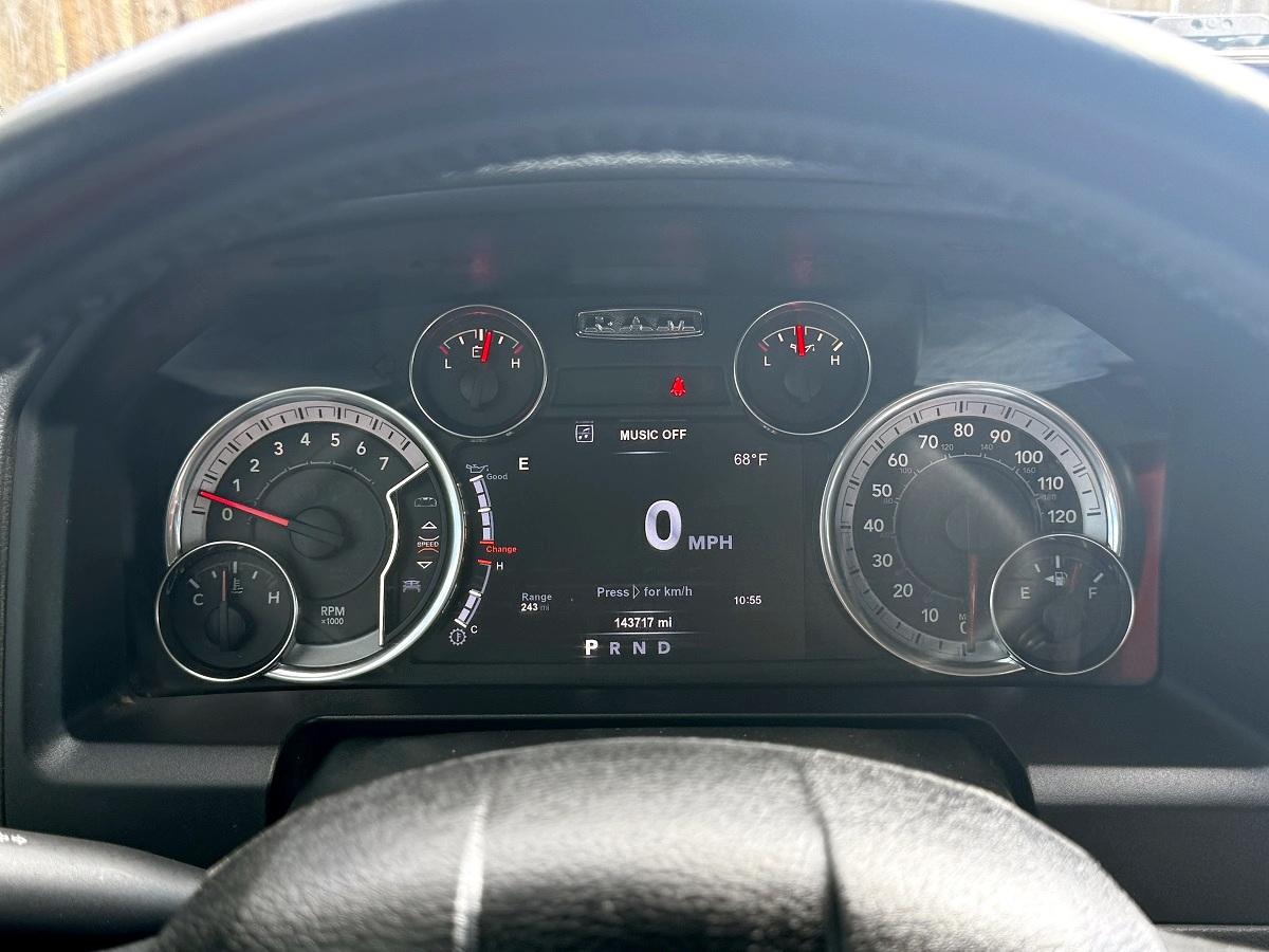 RAM 1500 SLT Quad Cab 4WD 2018