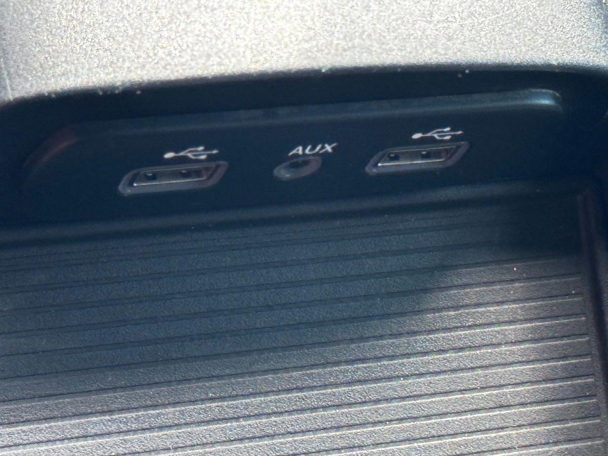 RAM 1500 SLT Quad Cab 4WD 2018