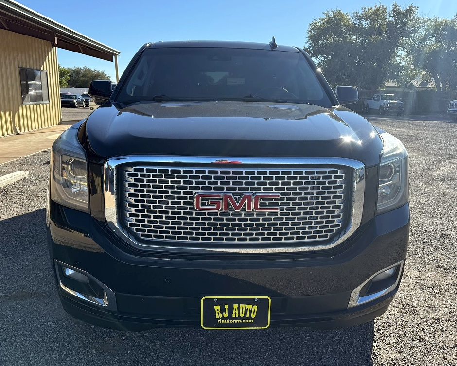 GMC Yukon Denali 4WD 2016 GMC Yukon Denali 4WD 2016