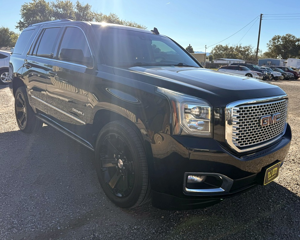 GMC Yukon Denali 4WD 2016 GMC Yukon Denali 4WD 2016
