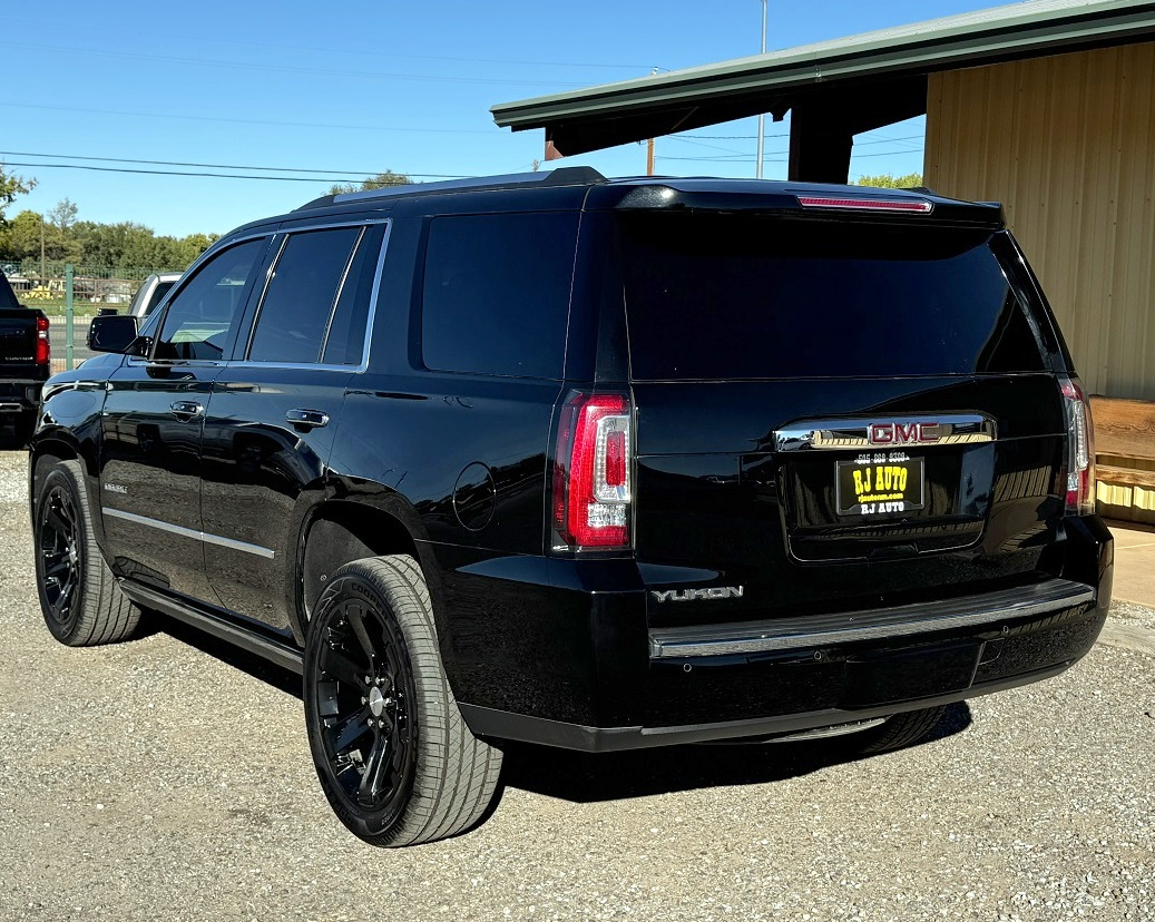 GMC Yukon Denali 4WD 2016 GMC Yukon Denali 4WD 2016