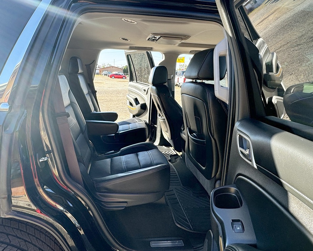 GMC Yukon Denali 4WD 2016 GMC Yukon Denali 4WD 2016