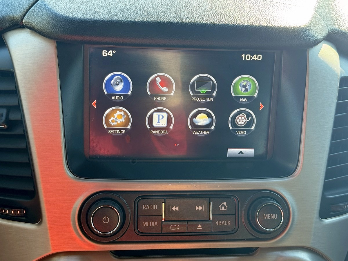 GMC Yukon Denali 4WD 2016 GMC Yukon Denali 4WD 2016