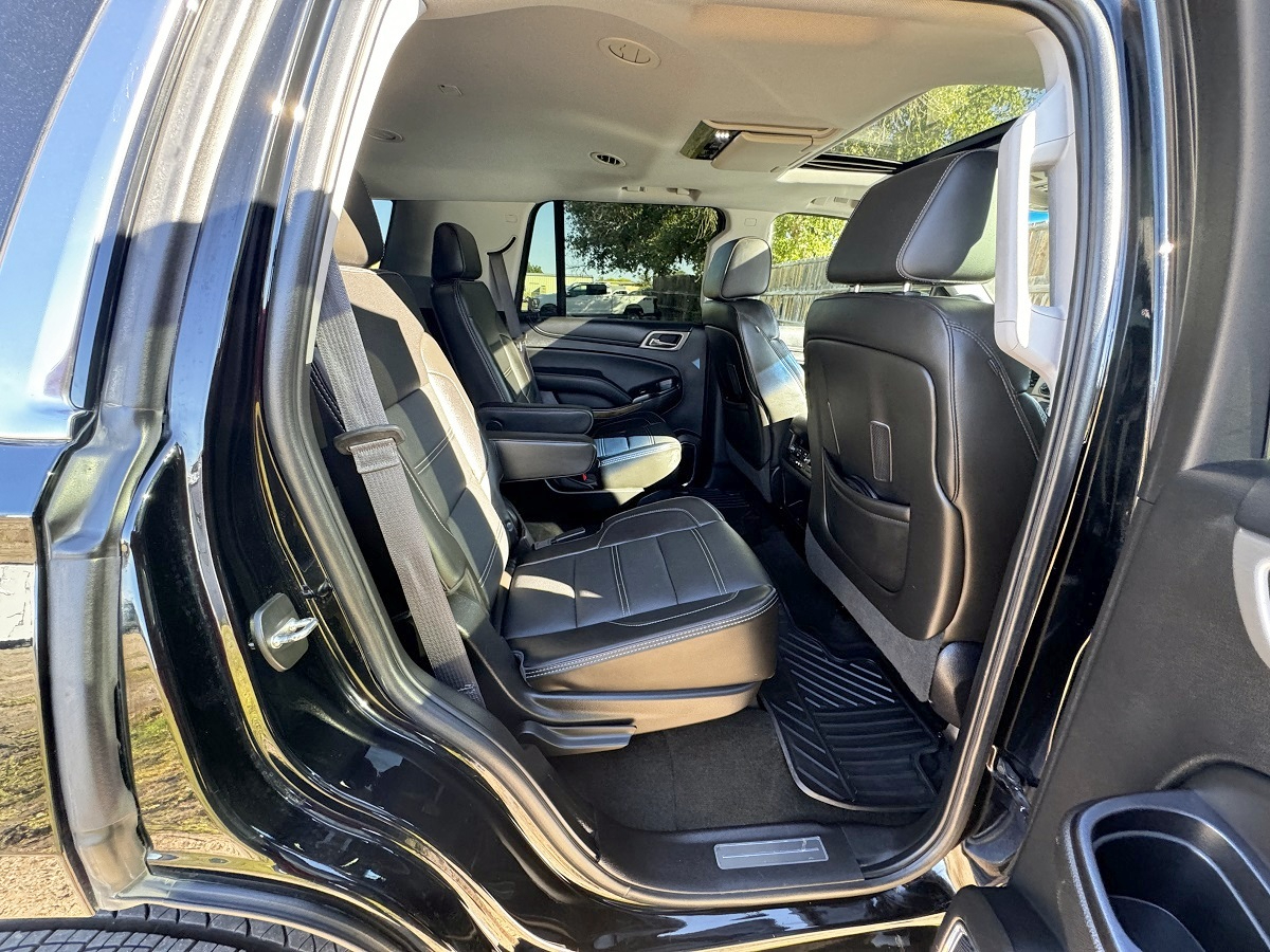 GMC Yukon Denali 4WD 2016 GMC Yukon Denali 4WD 2016