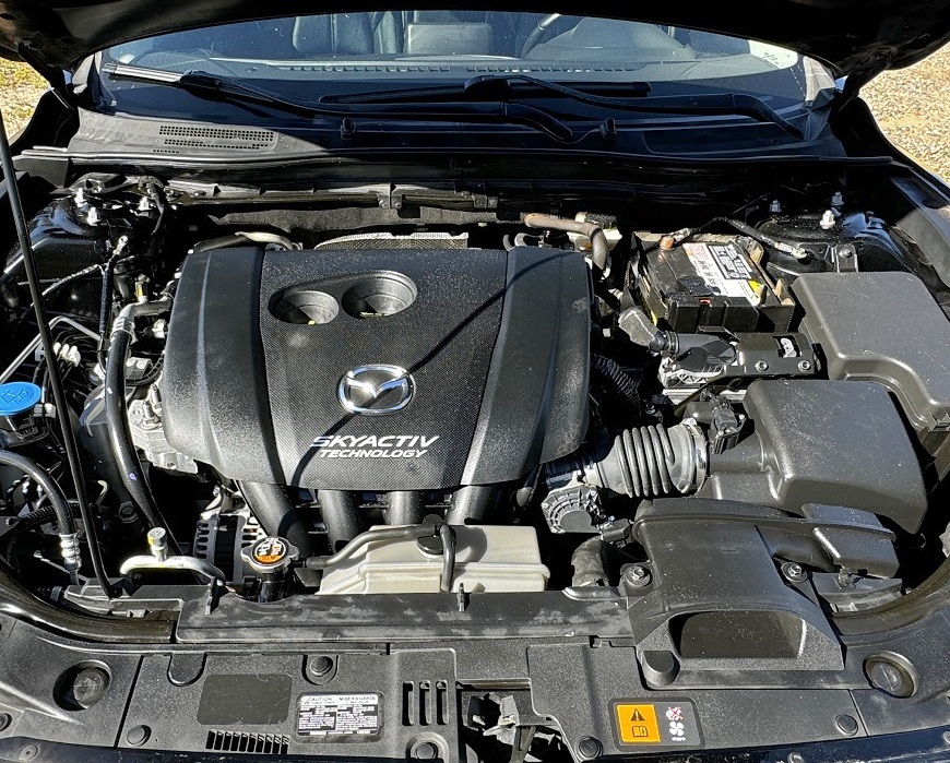 Mazda MAZDA3 i Touring AT 4-Door 2017 Mazda MAZDA3 i Touring AT 4-Door 2017