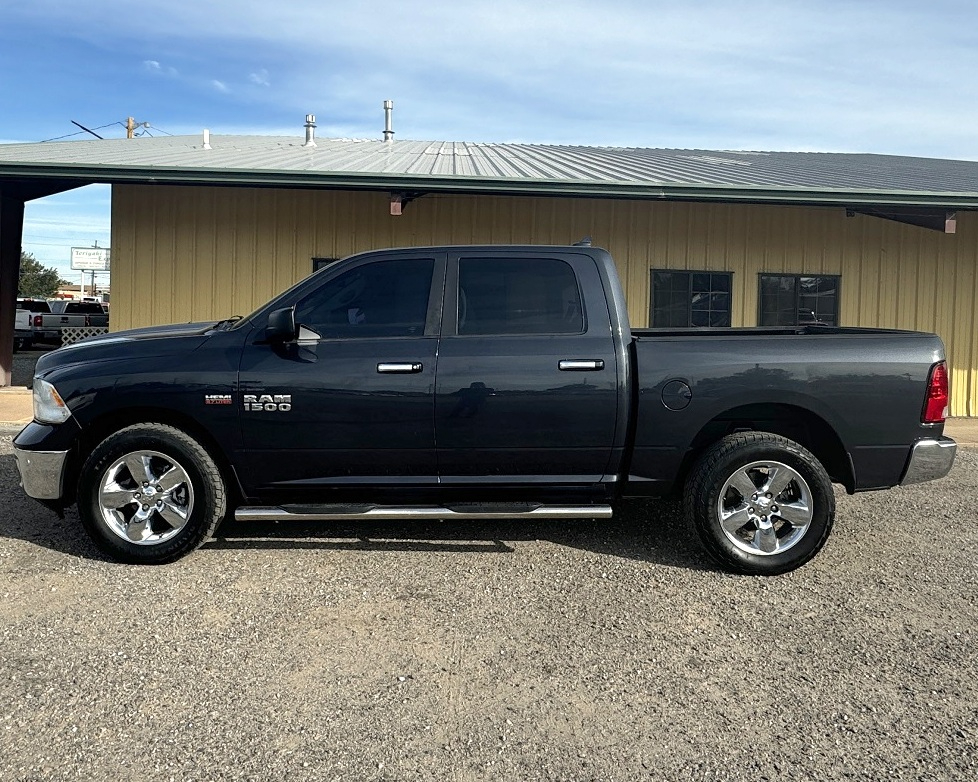 RAM 1500 Big Horn Crew Cab 4WD SWB 2015 RAM 1500 Big Horn Crew Cab 4WD SWB 2015