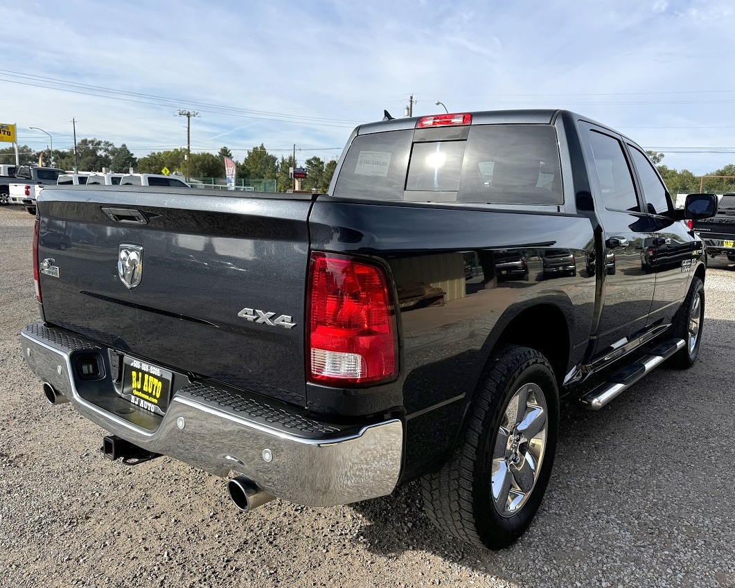 RAM 1500 Big Horn Crew Cab 4WD SWB 2015 RAM 1500 Big Horn Crew Cab 4WD SWB 2015