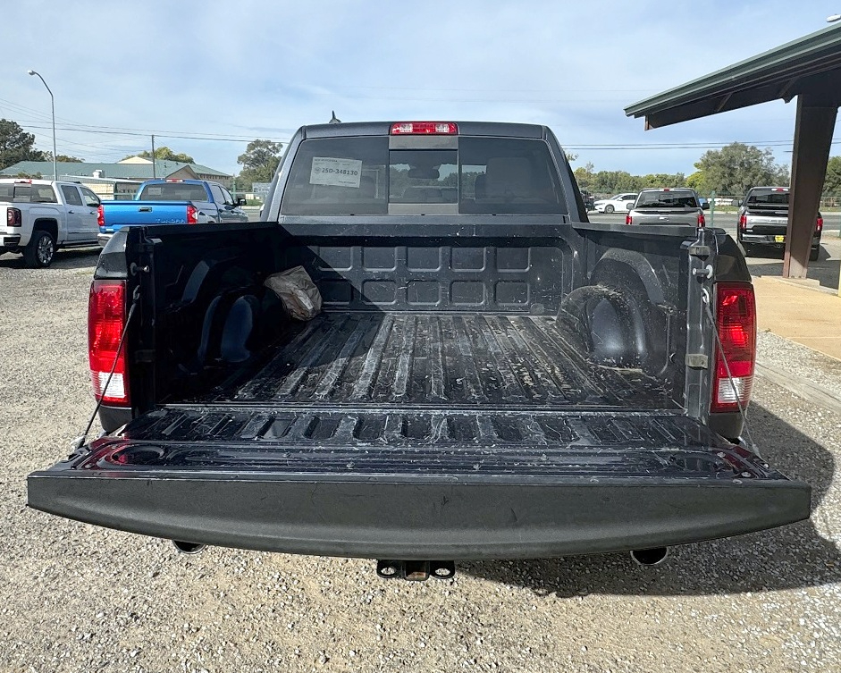 RAM 1500 Big Horn Crew Cab 4WD SWB 2015 RAM 1500 Big Horn Crew Cab 4WD SWB 2015