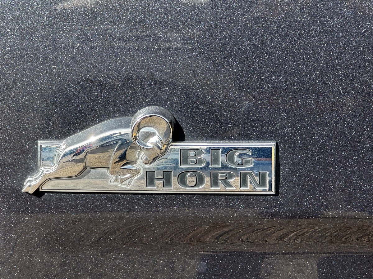 RAM 1500 Big Horn Crew Cab 4WD SWB 2015 RAM 1500 Big Horn Crew Cab 4WD SWB 2015