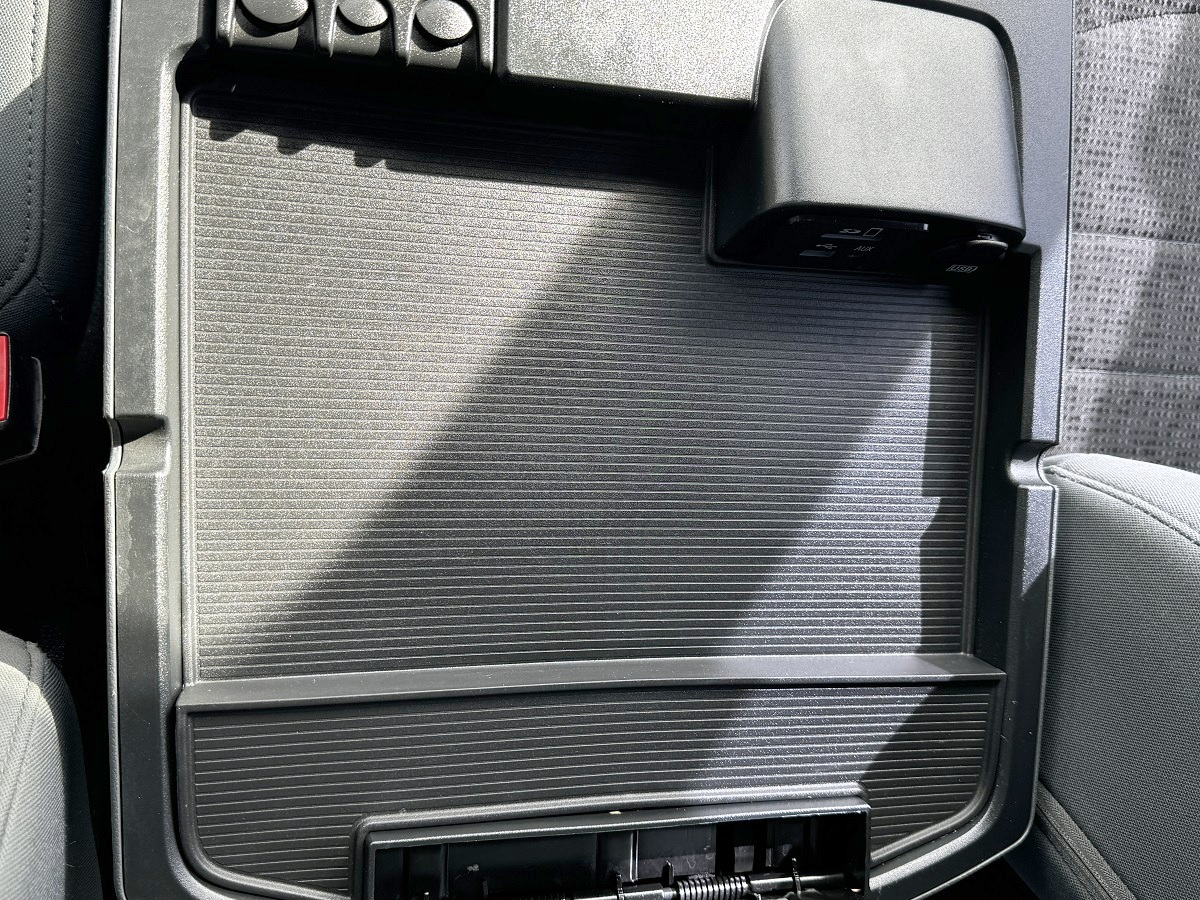 RAM 1500 Big Horn Crew Cab 4WD SWB 2015 RAM 1500 Big Horn Crew Cab 4WD SWB 2015