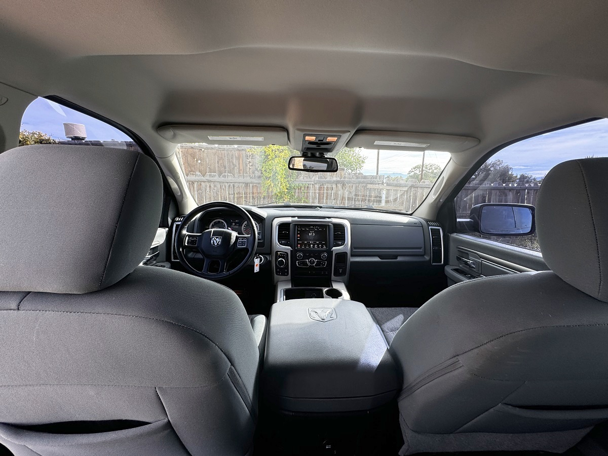 RAM 1500 Big Horn Crew Cab 4WD SWB 2015 RAM 1500 Big Horn Crew Cab 4WD SWB 2015