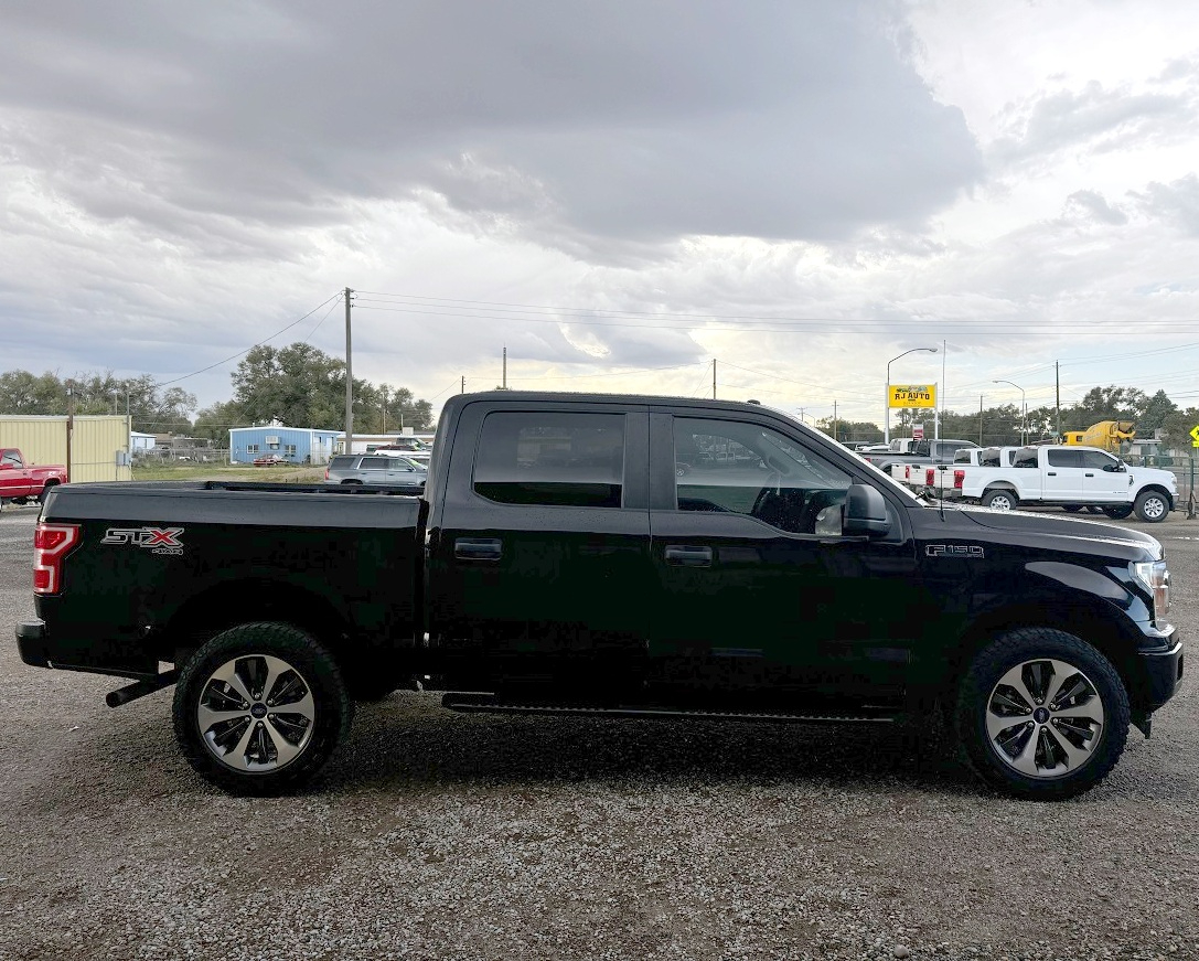 Ford F-150 STX 4WD SuperCrew 5.5' Box 2019 Ford F-150 STX 4WD SuperCrew 5.5' Box 2019