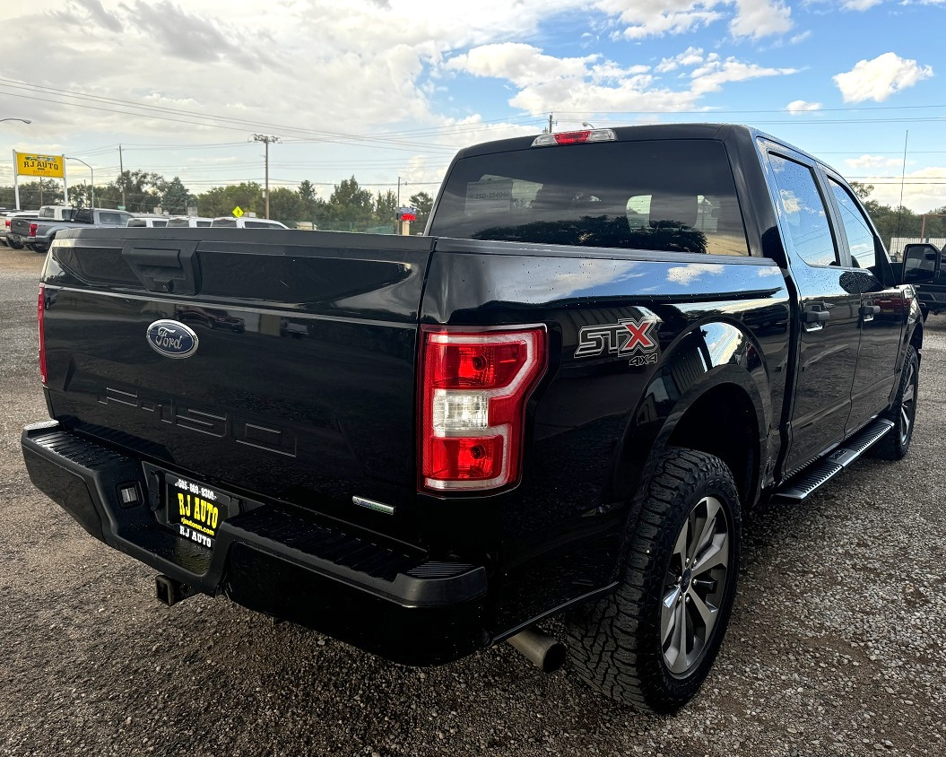 Ford F-150 STX 4WD SuperCrew 5.5' Box 2019 Ford F-150 STX 4WD SuperCrew 5.5' Box 2019