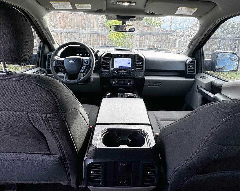 Ford F-150 STX 4WD SuperCrew 5.5' Box 2019 Ford F-150 STX 4WD SuperCrew 5.5' Box 2019