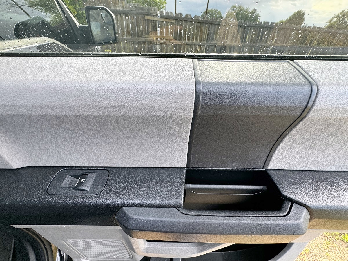 Ford F-150 STX 4WD SuperCrew 5.5' Box 2019 Ford F-150 STX 4WD SuperCrew 5.5' Box 2019