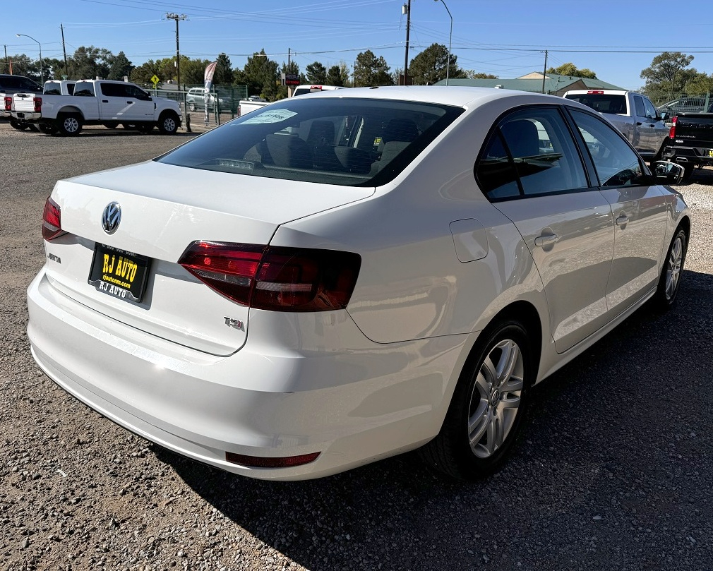Volkswagen Jetta 1.4T S 6A 2018 Volkswagen Jetta 1.4T S 6A 2018