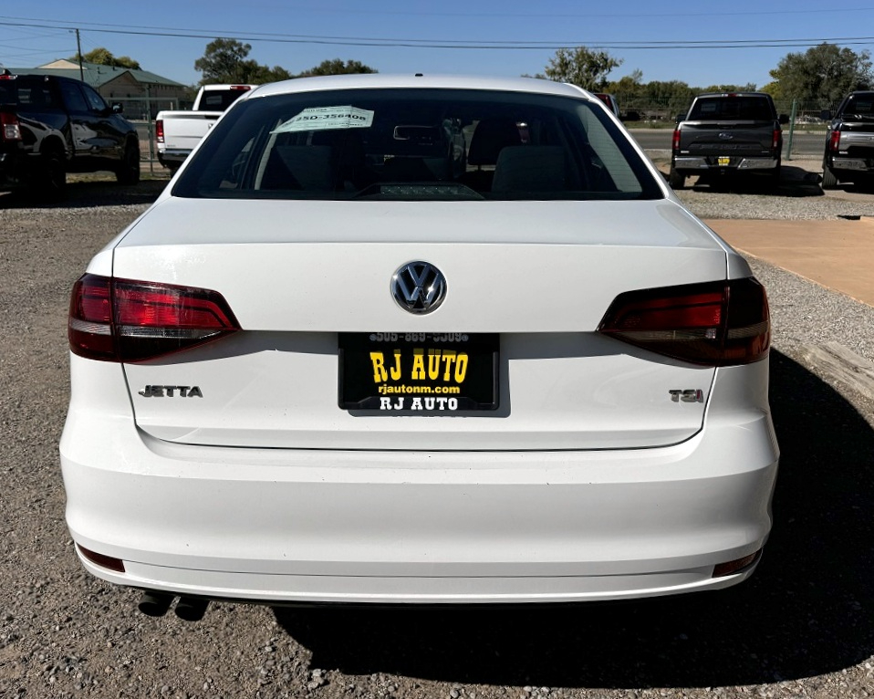 Volkswagen Jetta 1.4T S 6A 2018 Volkswagen Jetta 1.4T S 6A 2018