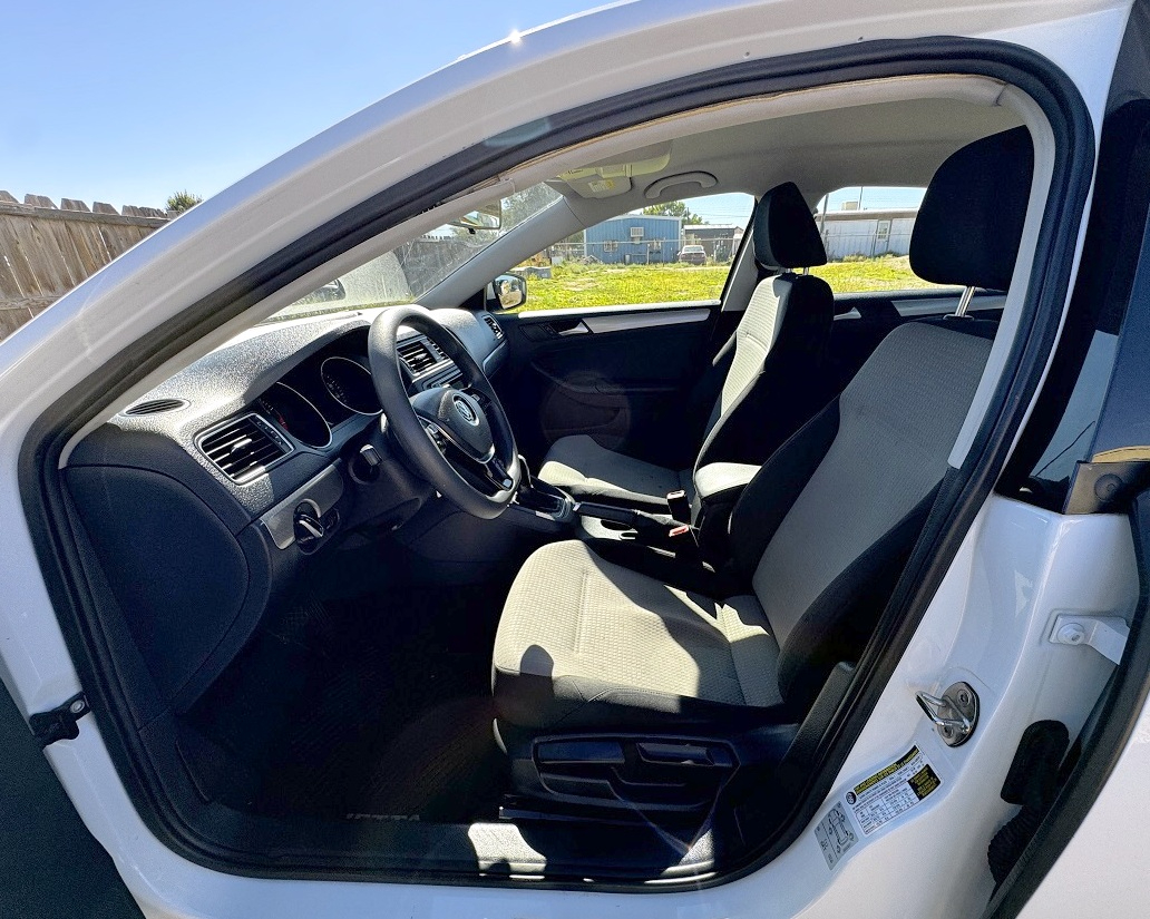 Volkswagen Jetta 1.4T S 6A 2018 Volkswagen Jetta 1.4T S 6A 2018