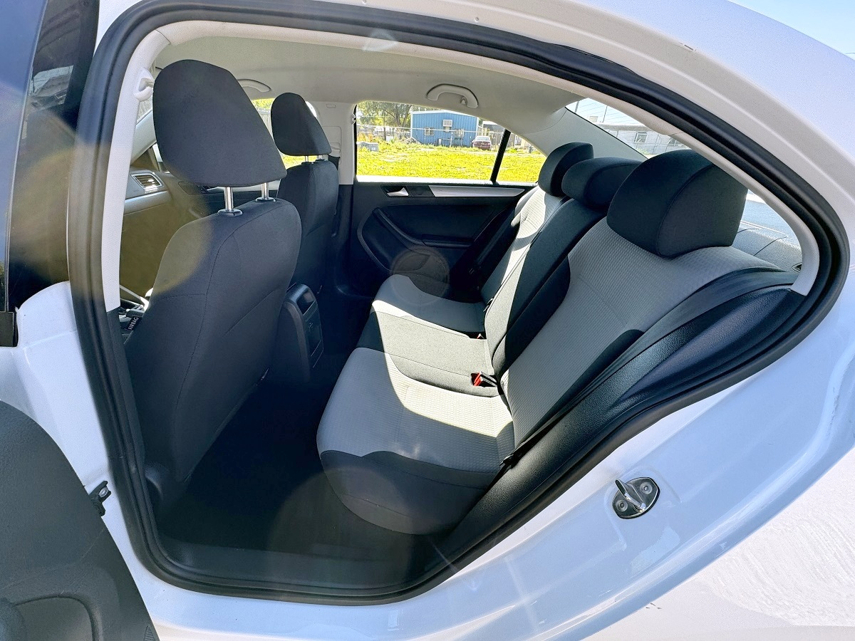 Volkswagen Jetta 1.4T S 6A 2018 Volkswagen Jetta 1.4T S 6A 2018