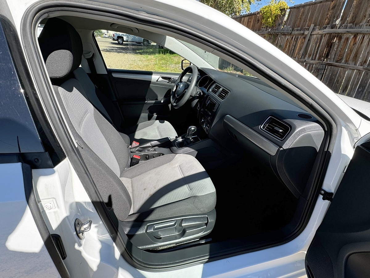 Volkswagen Jetta 1.4T S 6A 2018 Volkswagen Jetta 1.4T S 6A 2018