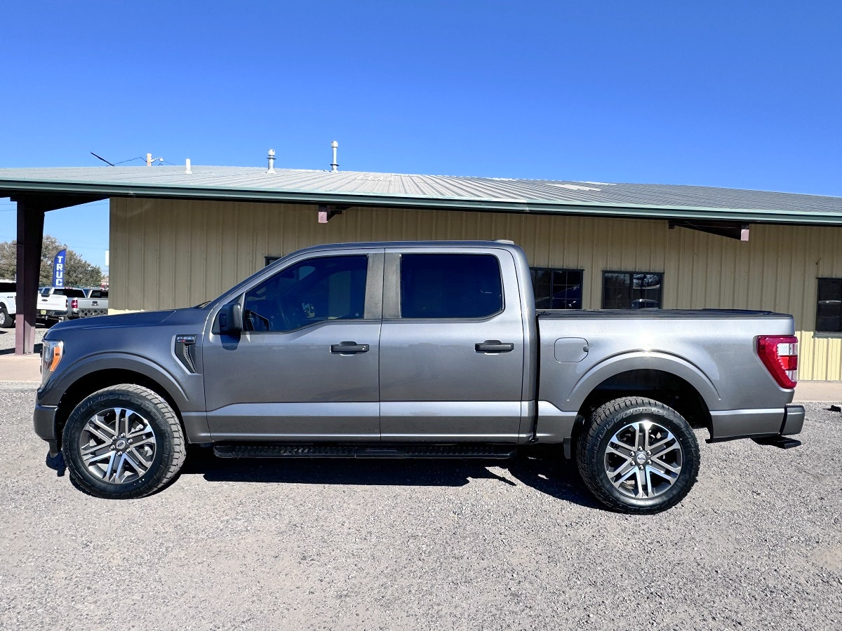 Ford F-150 XL SuperCrew 4WD 2021