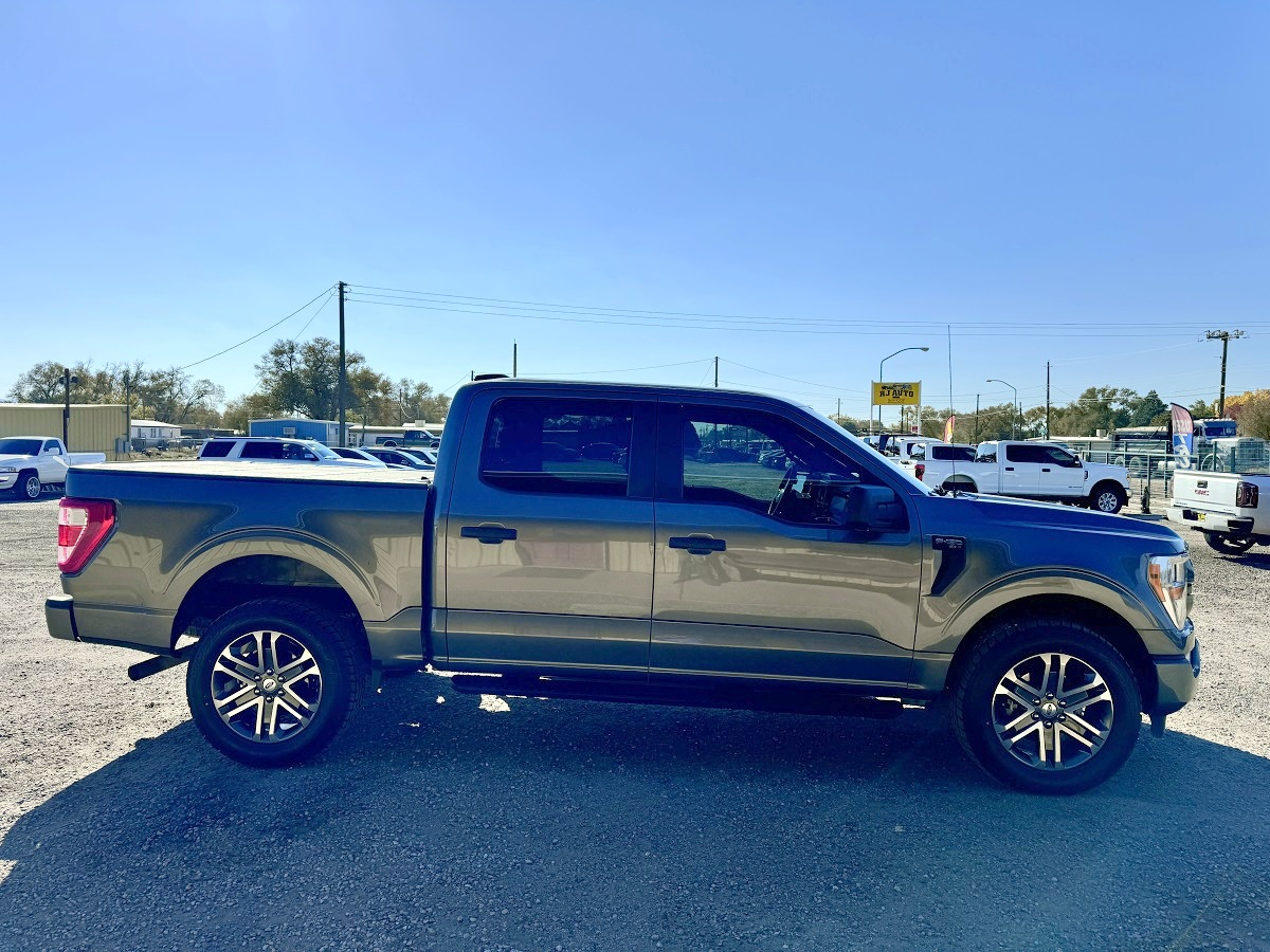Ford F-150 XL SuperCrew 4WD 2021