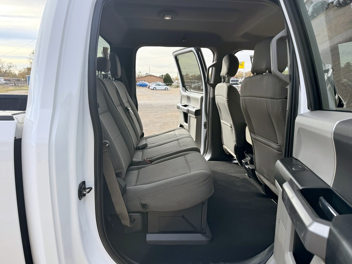 Ford Super Duty F-250 4WD Crew Cab 156" XLT 2019