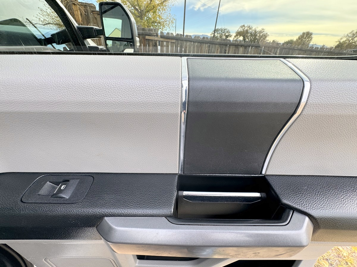 Ford Super Duty F-250 4WD Crew Cab 156" XLT 2019