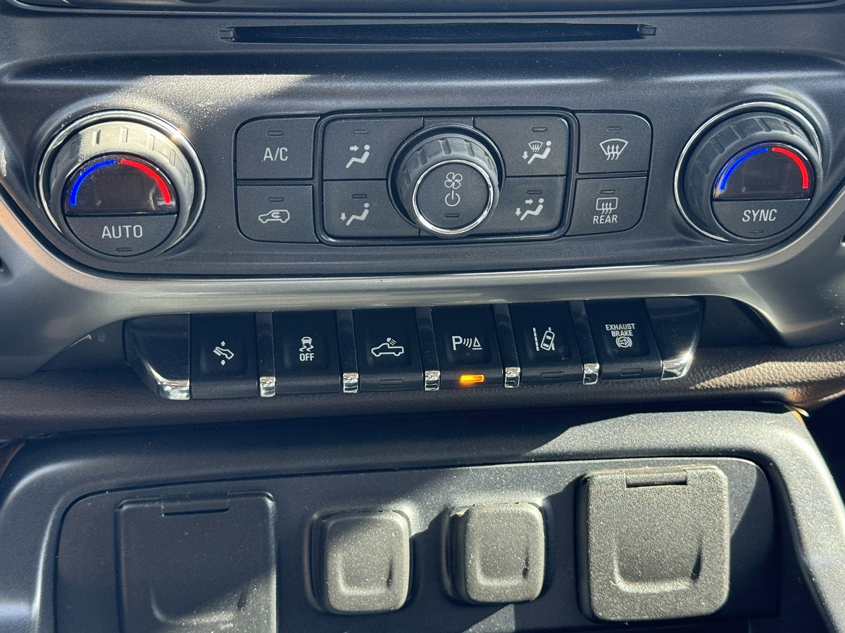 Chevrolet Silverado 2500HD LTZ Crew Cab Long Box 4WD 2019