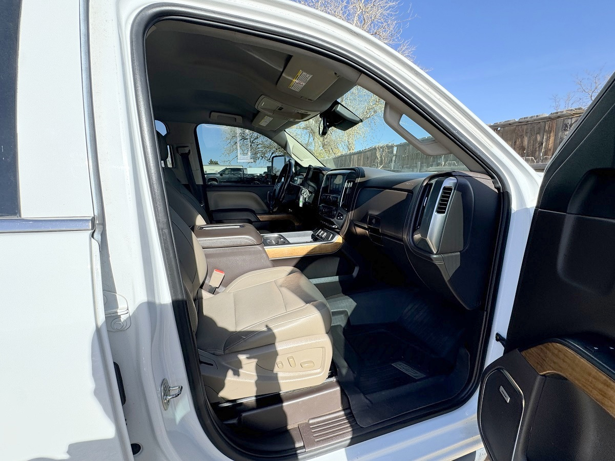 Chevrolet Silverado 2500HD LTZ Crew Cab Long Box 4WD 2019