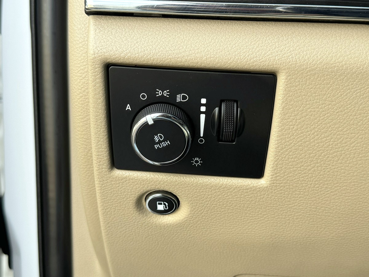 Jeep Grand Cherokee Limited 2WD 2020