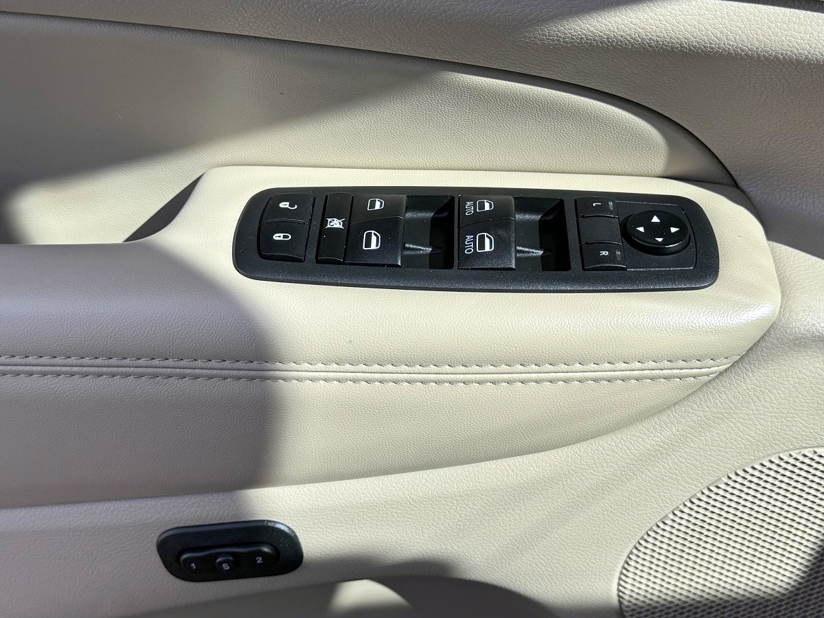 Jeep Grand Cherokee Limited 2WD 2020