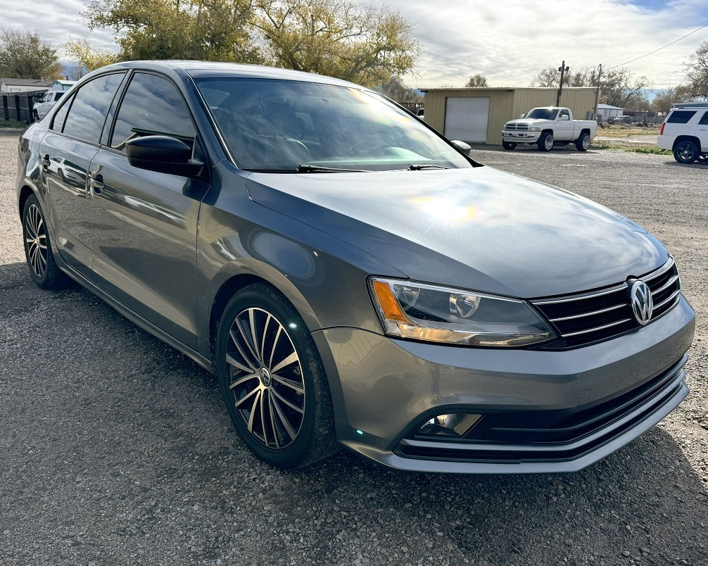 Volkswagen Jetta Sedan  2015
